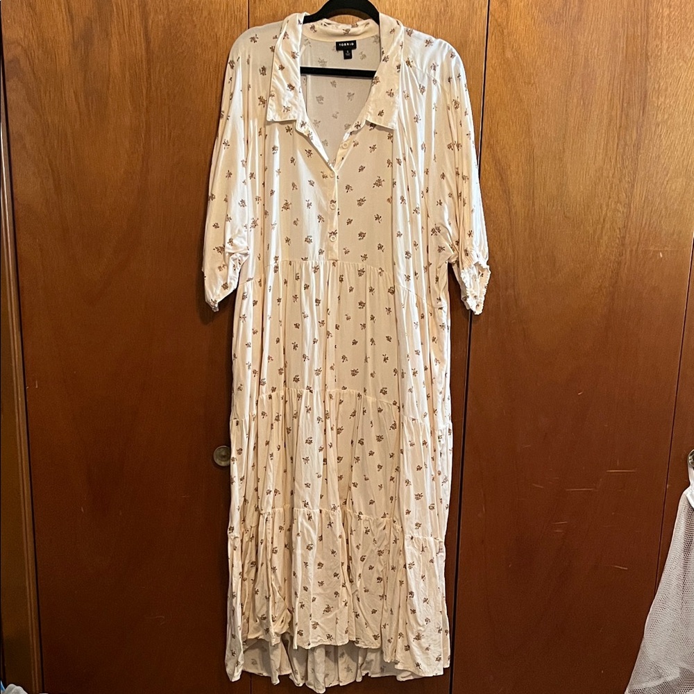 Torrid maxi dress